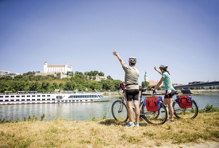MS Swiss Crown – Donauwalzer