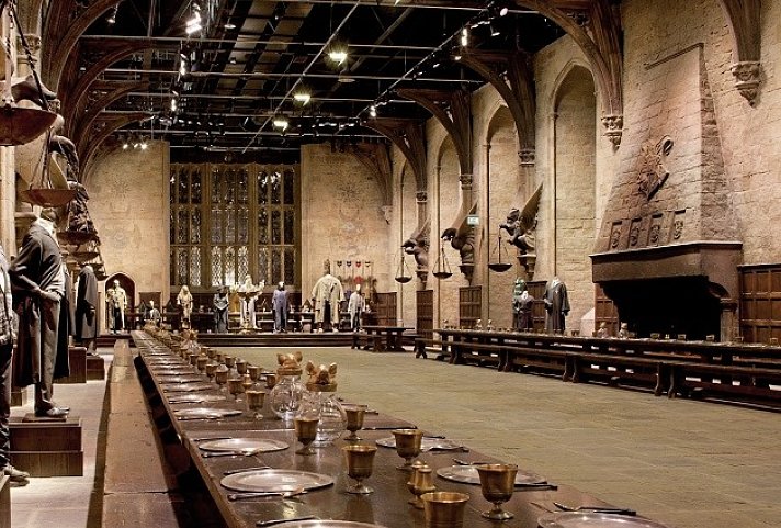 Warner Bros. Studio Tour - The Making of Harry Potter