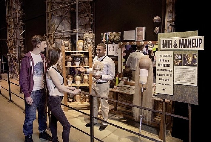 Warner Bros. Studio Tour - The Making of Harry Potter