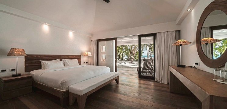 ananea Diamonds Athuruga