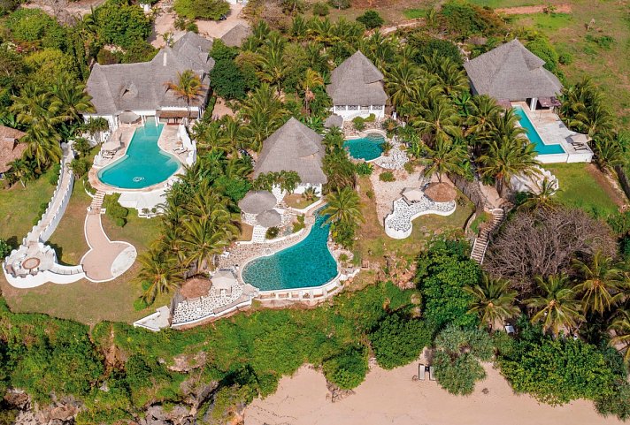Mahali Mzuri & Msambweni Beach House