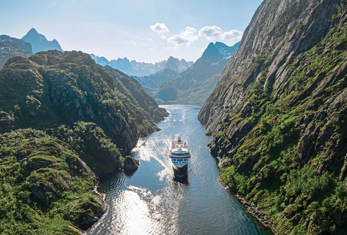 Norwegens Highlights - Spektakuläre Fjorde und Postschiff