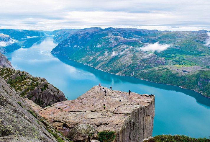 Fjordgiganten und Berglandschaften