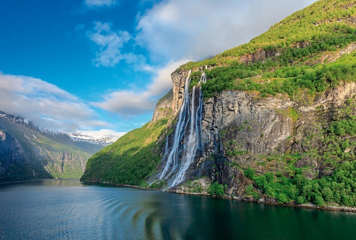 Fjorde, Gletscher und historische Hotels