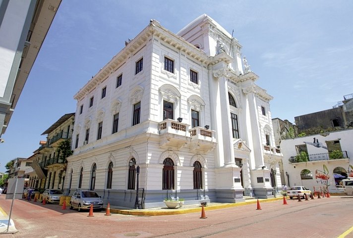 Panama auf eigene Faust - Abgabe in David und Rückflug nach Panama City