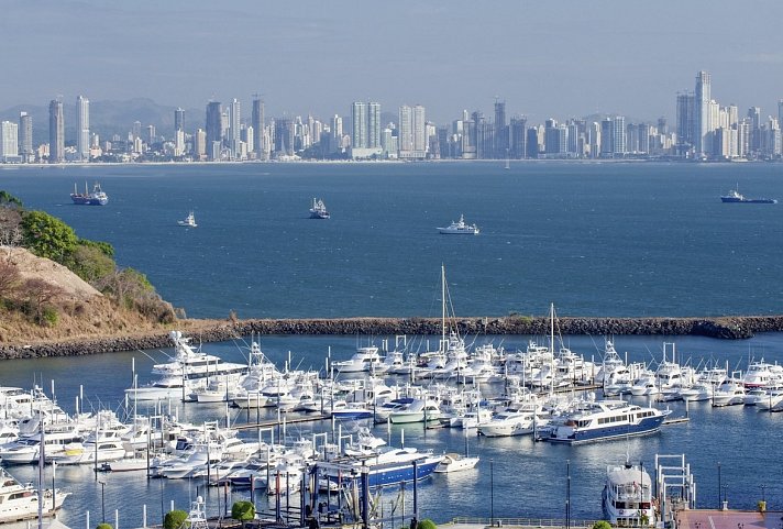 Panama auf eigene Faust - Abgabe in David und Rückflug nach Panama City