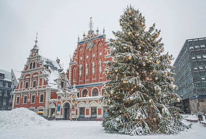 Christmas Shopping in Riga