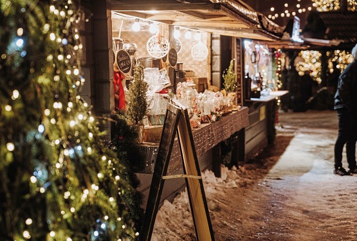 Christmas Shopping in Riga