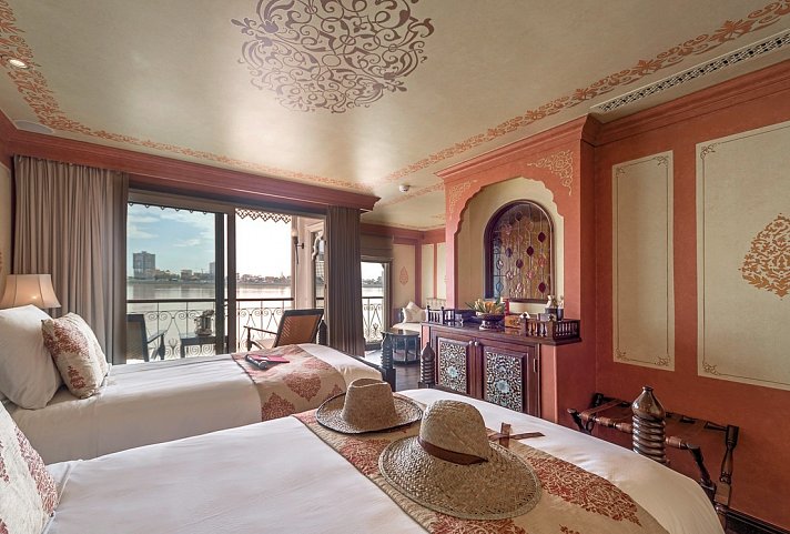 Heritage Line (The Jahan, Ho Chi Minh Stadt - Siem Reap)