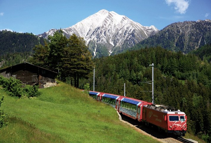 Glacier Express à la carte - Zermatt - St. Moritz- Zermatt