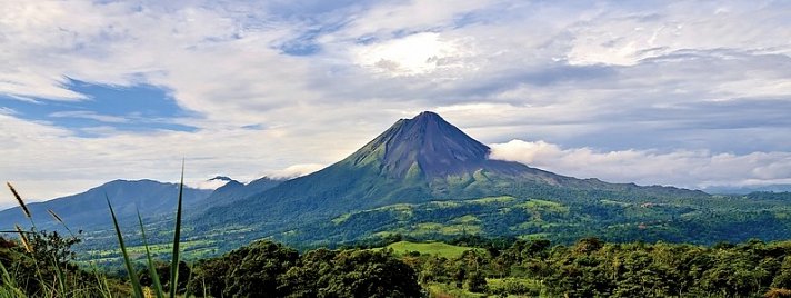 Geheimnisvolles Costa Rica: Vulkane und Regenwald