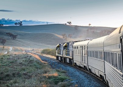 Indian Pacific Sydney - Adelaide Sydney