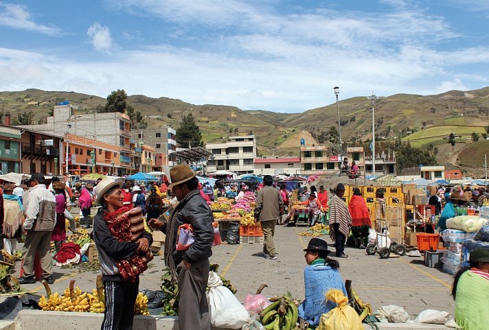 Farbenprächtiges Ecuador