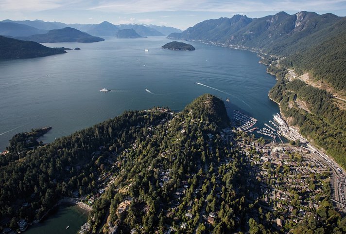 Rainforest to Gold Rush - Rocky Mountaineer (Vancouver - Jasper)