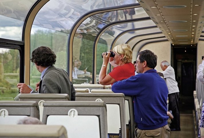 VIA Rail - The Canadian (Vancouver-Toronto)