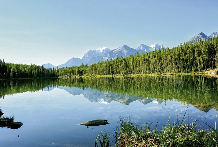 Mächtige Rockies & Charmante Küste