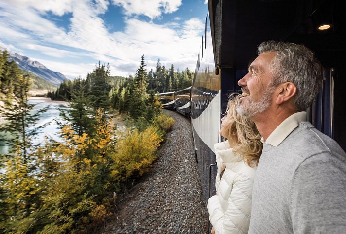 First Passage to the West - Rocky Mountaineer (ab Banff)