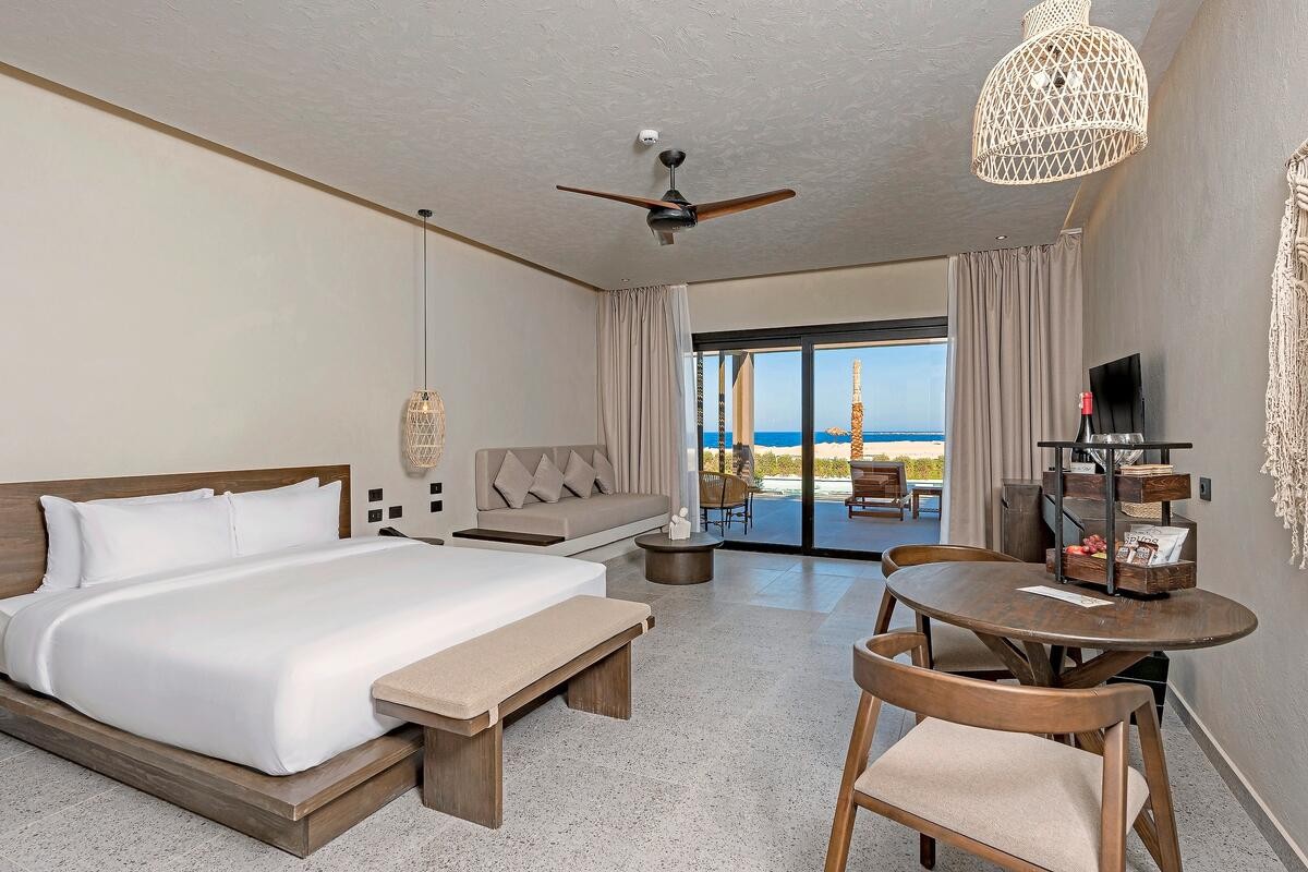 Sentido Naga Bay