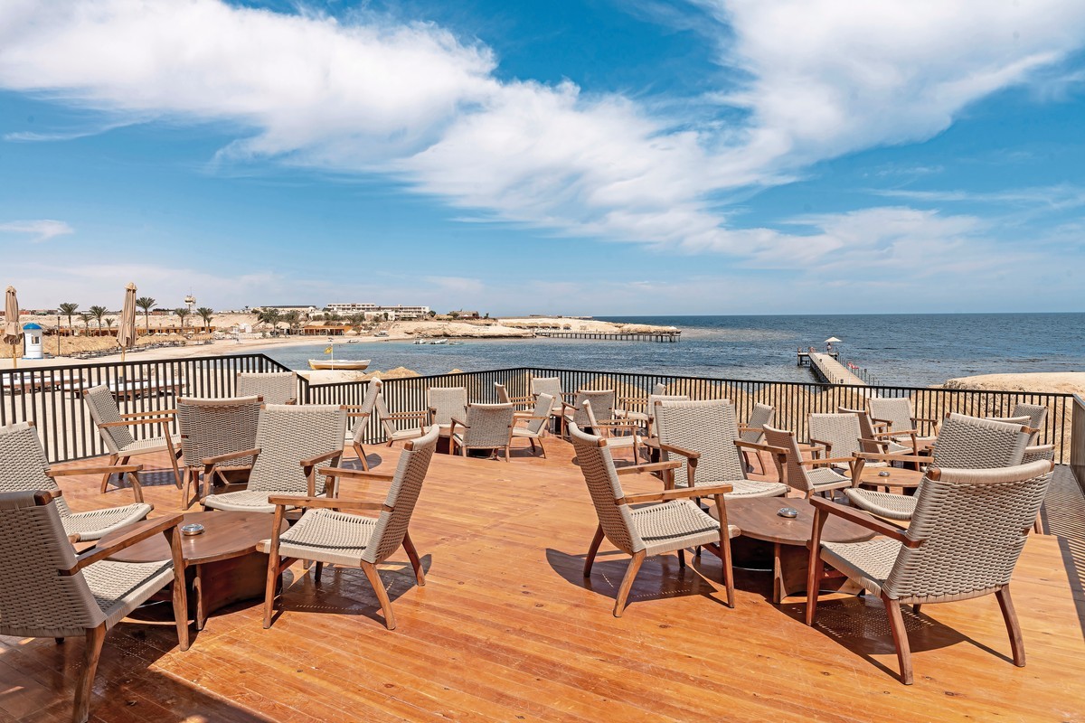 Sentido Naga Bay
