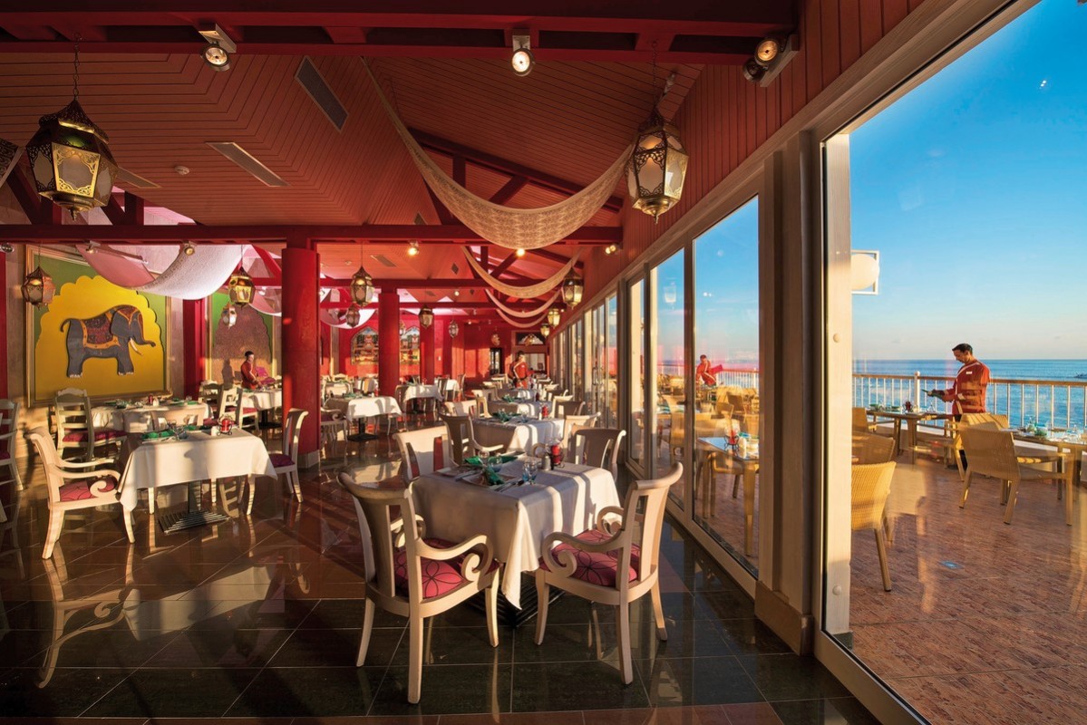 Sentido Reef Oasis Senses Resort