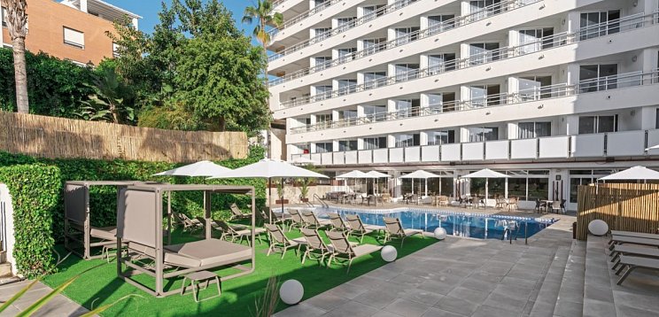 Hotel Costa Málaga by Pierre & Vacances (adults recommended)