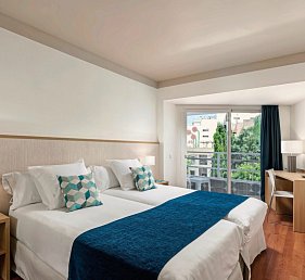 Hotel Costa Málaga by Pierre & Vacances (adults recommended)