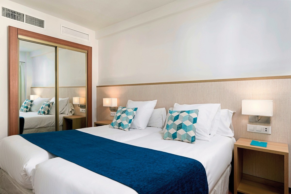 Hotel Costa Málaga by Pierre & Vacances (adults recommended)