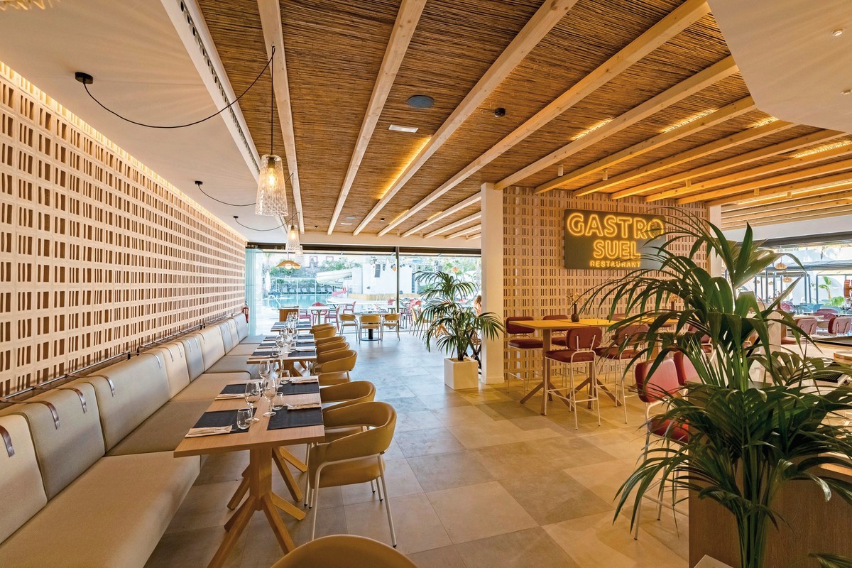 Costa del Sol Glamping Village