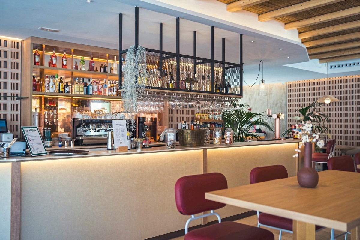 Costa del Sol Glamping Village