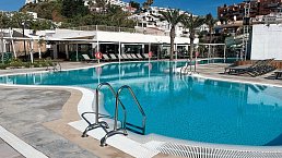 Costa del Sol Glamping Village