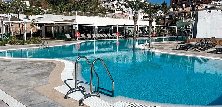 Costa del Sol Glamping Village