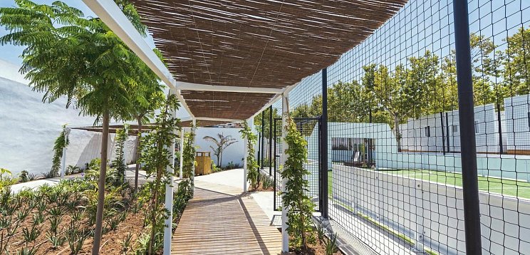 Costa del Sol Glamping Village