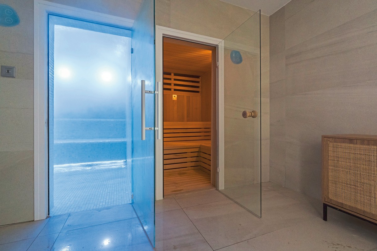 Costa del Sol Glamping Village