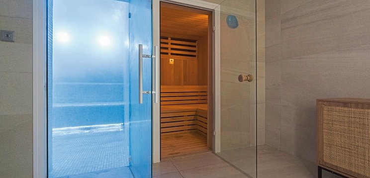 Costa del Sol Glamping Village