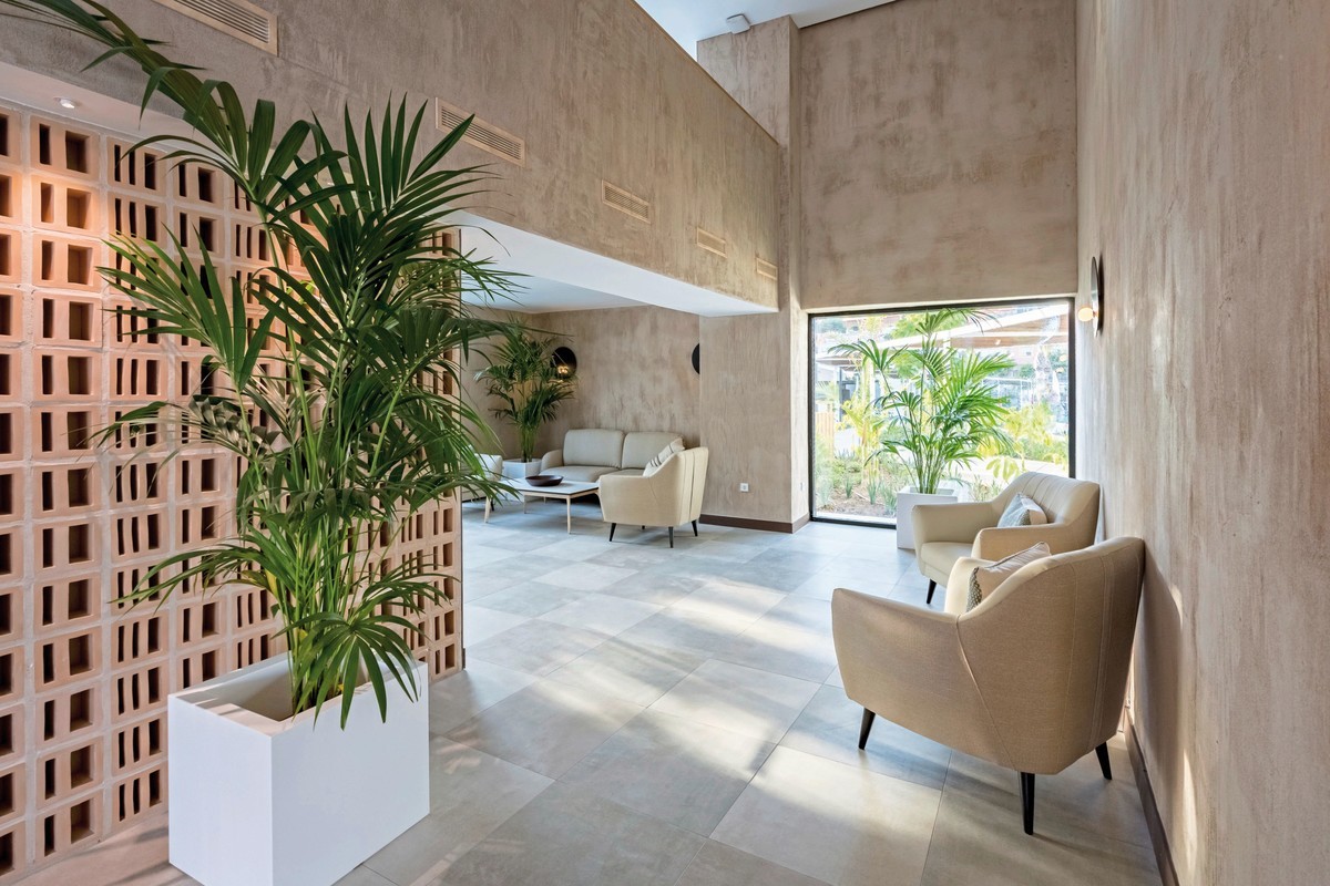 Costa del Sol Glamping Village