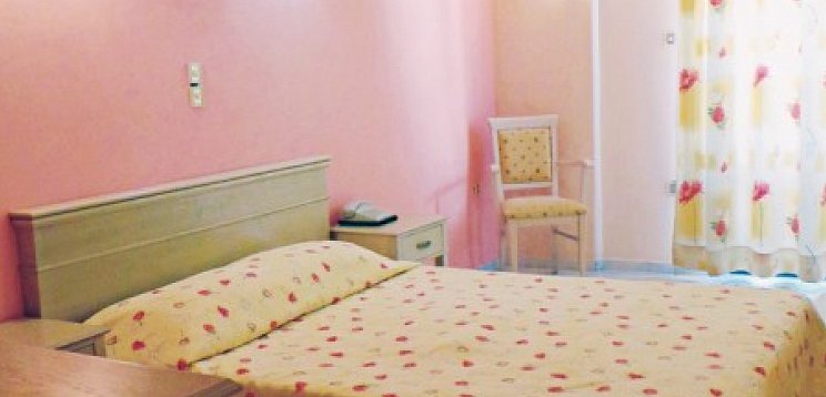 Hotel Seven Stars