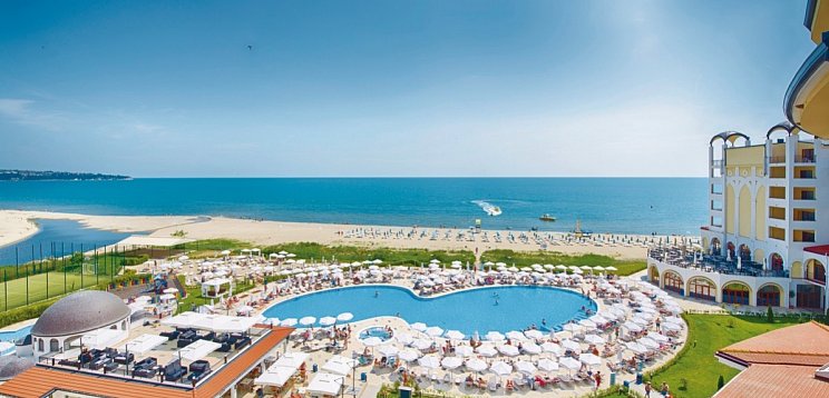 Alua Helios Bay