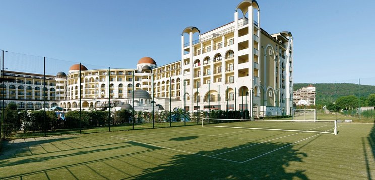 Alua Helios Bay