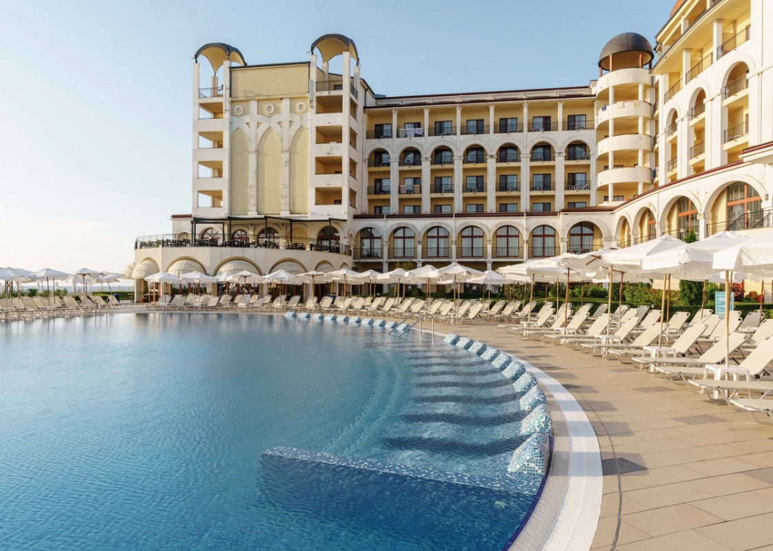 Alua Helios Bay