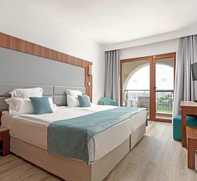 Alua Helios Bay