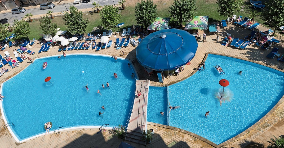 Ivana Palace
