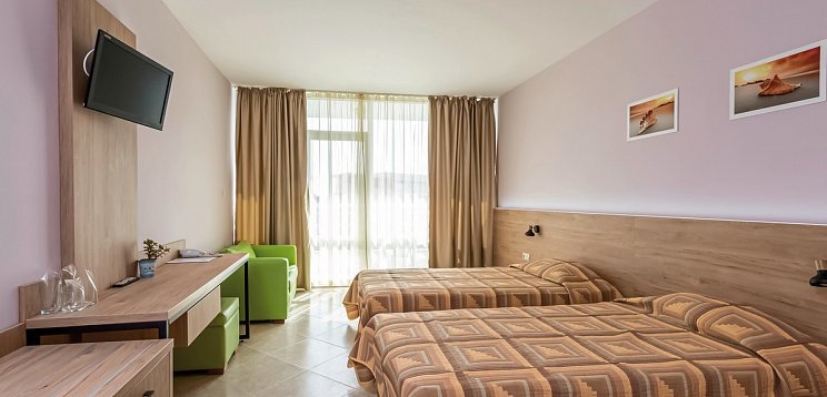 Ivana Palace