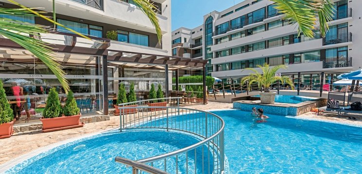 Lion Sunny Beach