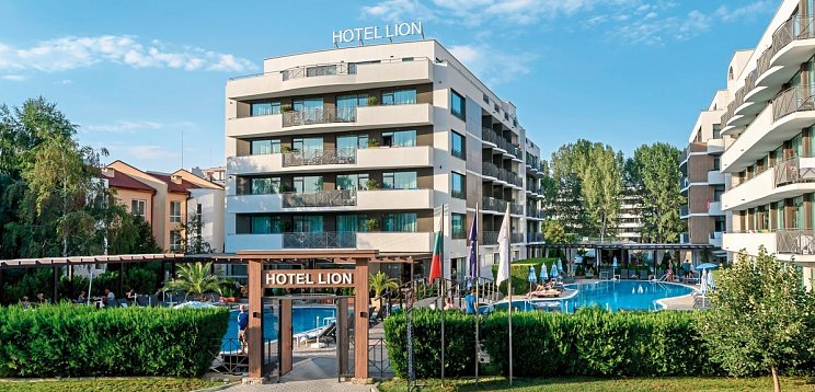 Lion Sunny Beach