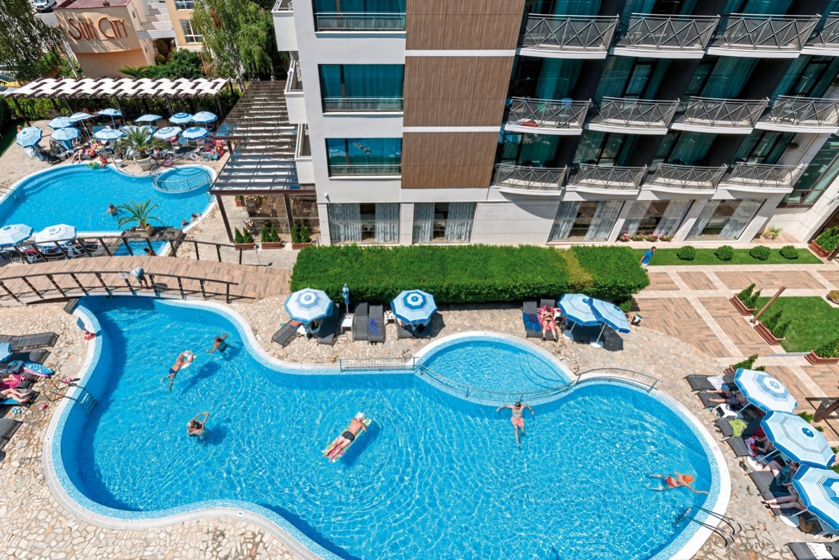 Lion Sunny Beach