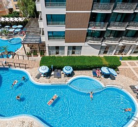 Lion Sunny Beach