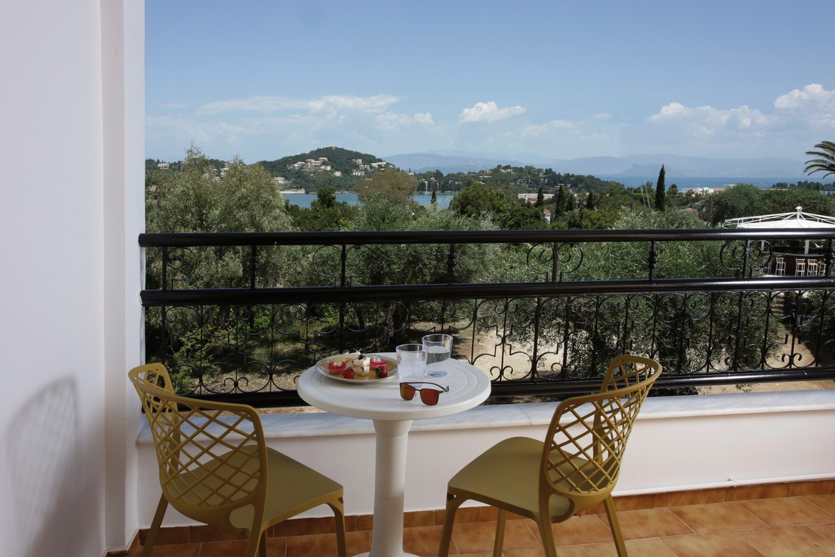 Paradise Hotel Corfu