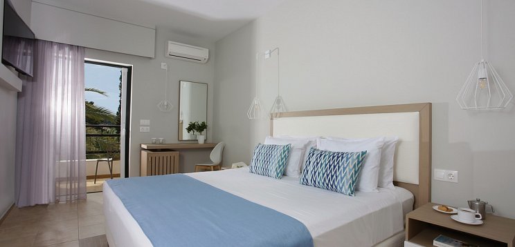 Paradise Hotel Corfu