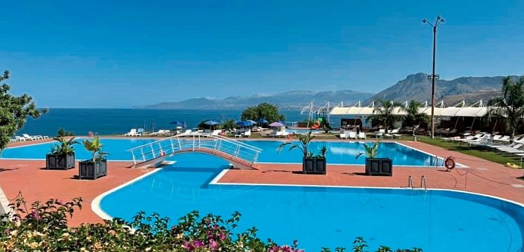 Hotel & Resort Torre Normanna