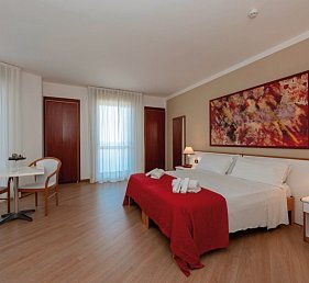 Hotel & Resort Torre Normanna